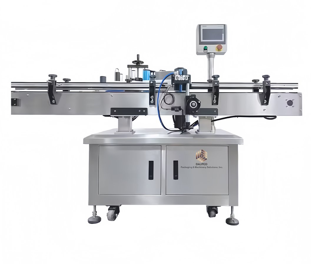 Automatic round bottle wrap-around labeling machine with integrated conveyor